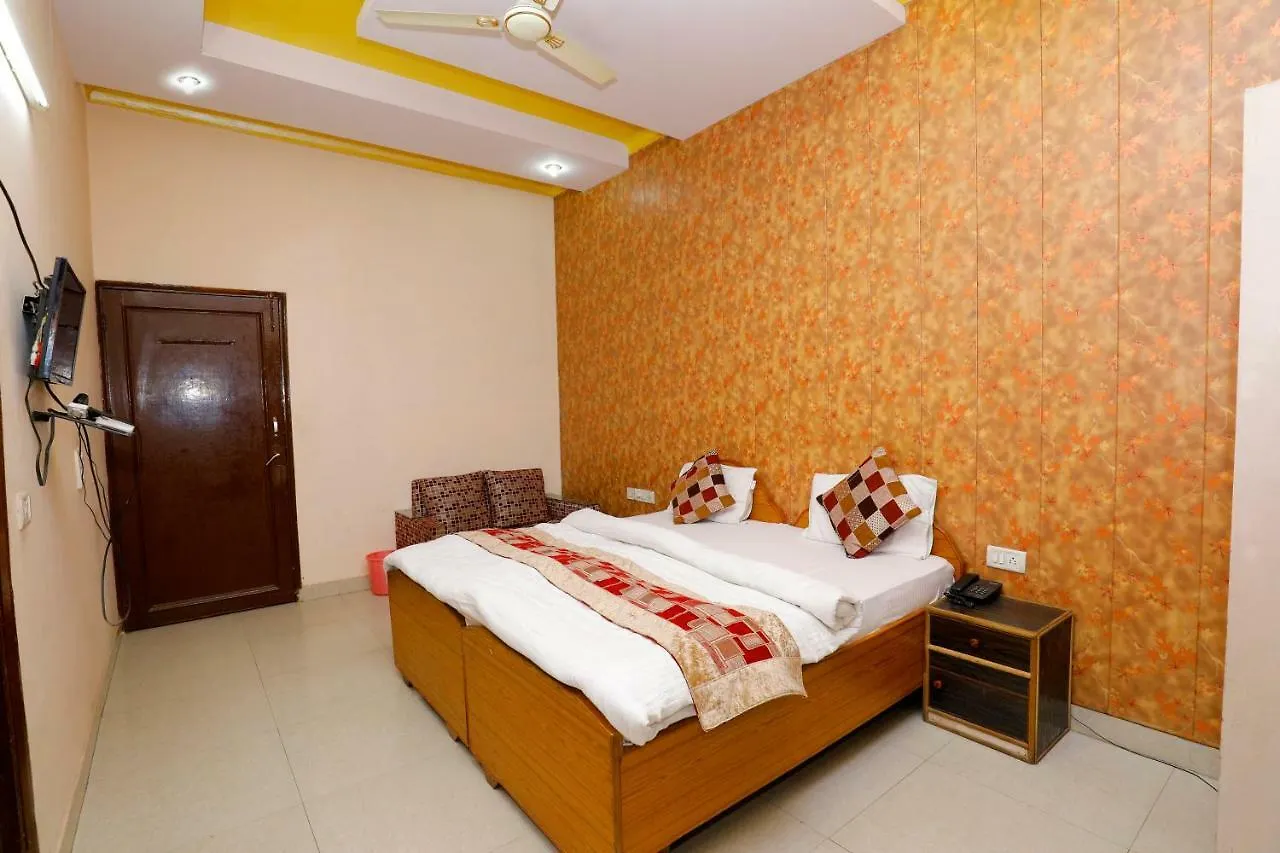 Hotel New Bakshi House Agra  2*, Agra (Uttar Pradesh)